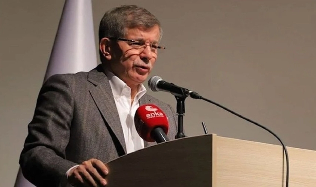Gelecek Partisi Davutoğlu: Erdoğan en büyük zararı İslam’a veriyor