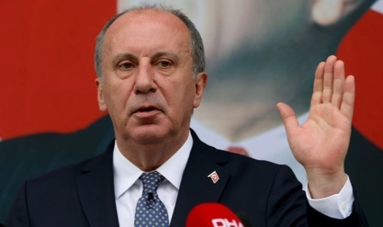 Muharrem İnce, "Ne sağdan ne soldan Atatürk'ün yolundan" diyerek Anıtkabir'e yürüyecek