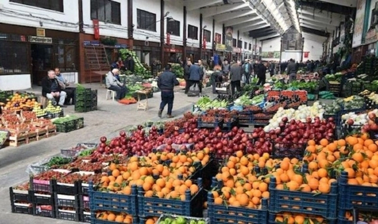 Pazar fiyatları hem halkı hem de esnafı isyan ettirdi