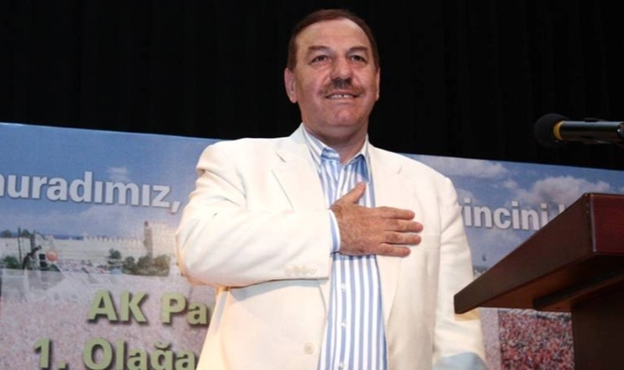 Sağlık sorunları nedeniyle belediye başkanlığından ayrılmıştı, Necmi Kadıoğlu AK Parti'den milletvekili adayı oldu