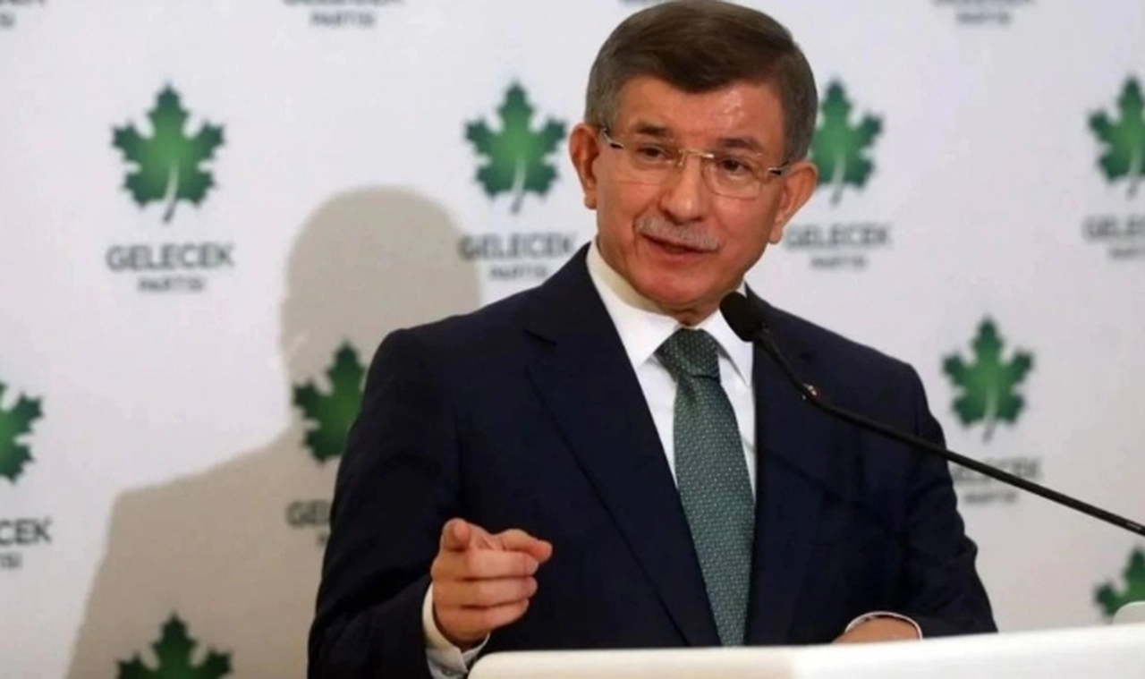 Ahmet Davutoğlu: Biz bitti demedikçe bitmeyecek; altı genel başkan olarak önemli kararlar aldık