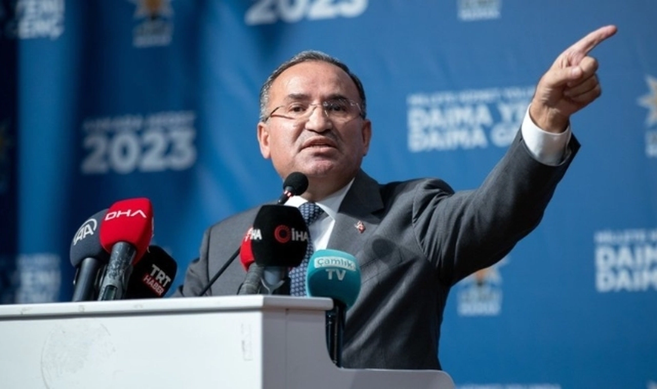 Bekir Bozdağ'dan Kılıçdaroğlu'na sitem: Tebrik etmedi