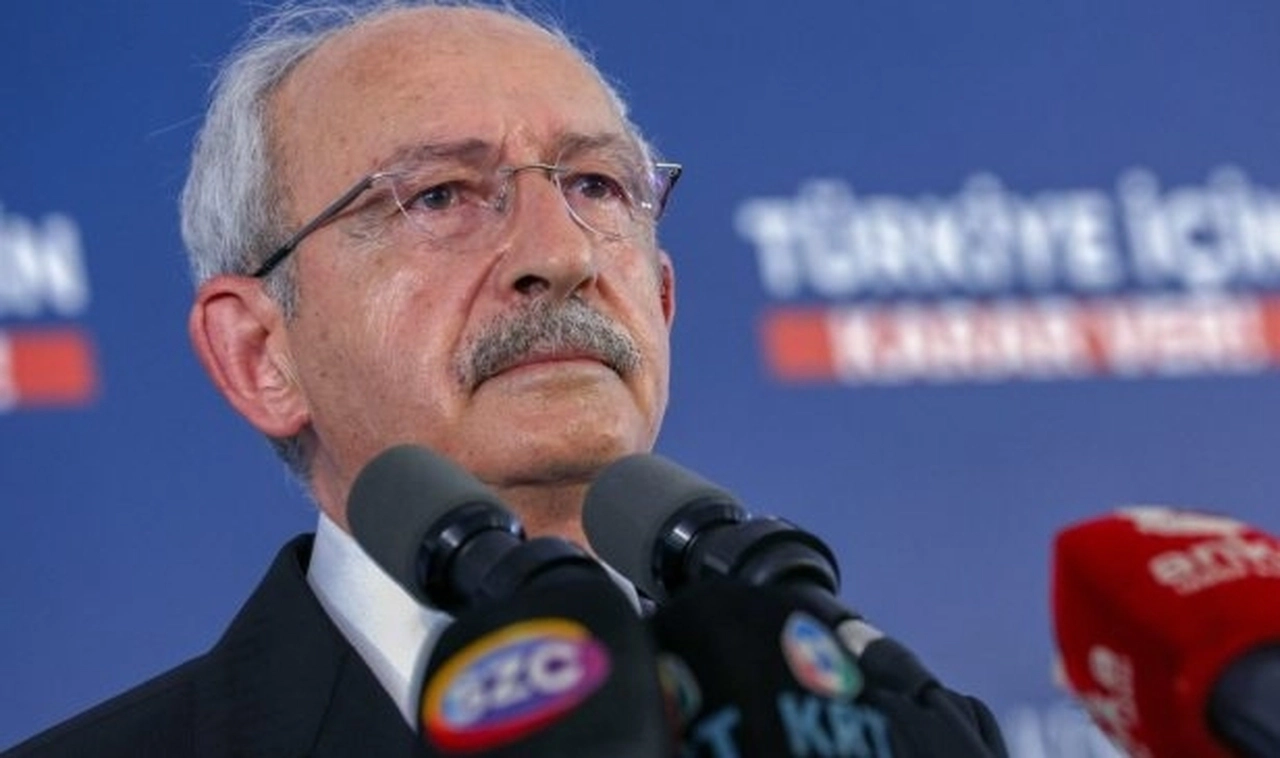 Kılıçdaroğlu’ndan futbolseverlere vaat: Maçlar TRT’de şifresiz yayımlanacak