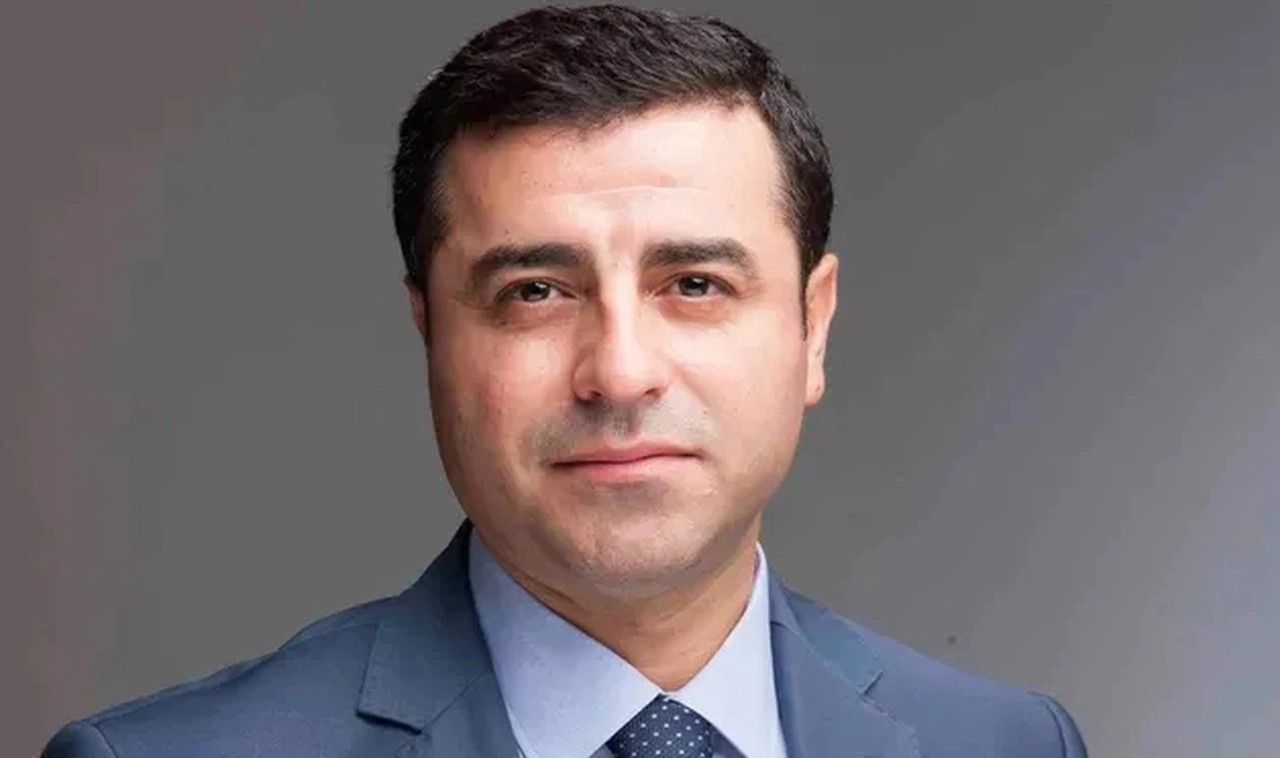 Selahattin Demirtaş'tan 1 saniyelik video