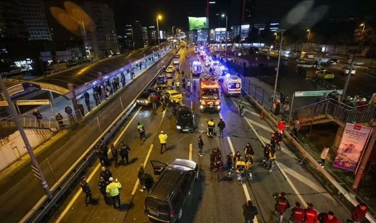 TÜİK: Türkiye'de geçen yıl 1 milyon 232 bin 957 trafik kazası meydana geldi