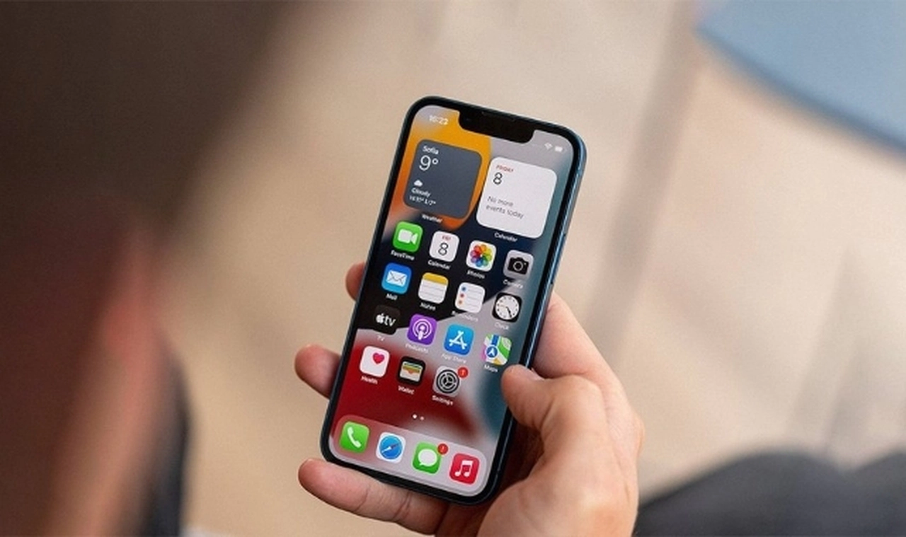 Apple'dan jest: iPhone'ların özlenen özelliği geri dönüyor