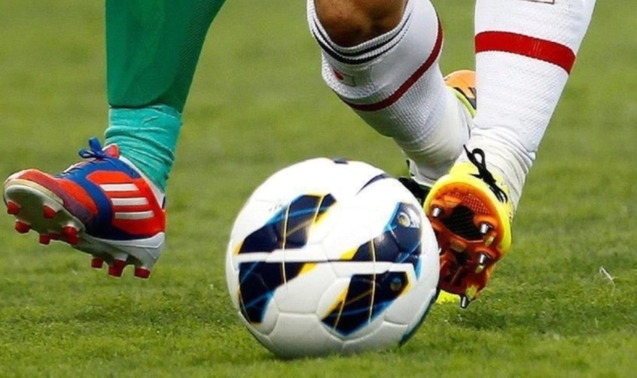 Futbolda transfer dönemi yarın başlıyor