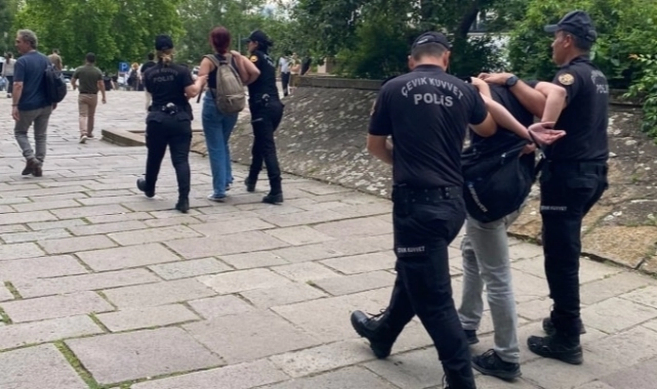 ODTÜ’de Onur Yürüyüşü başlamadan müdahale ve gözaltı