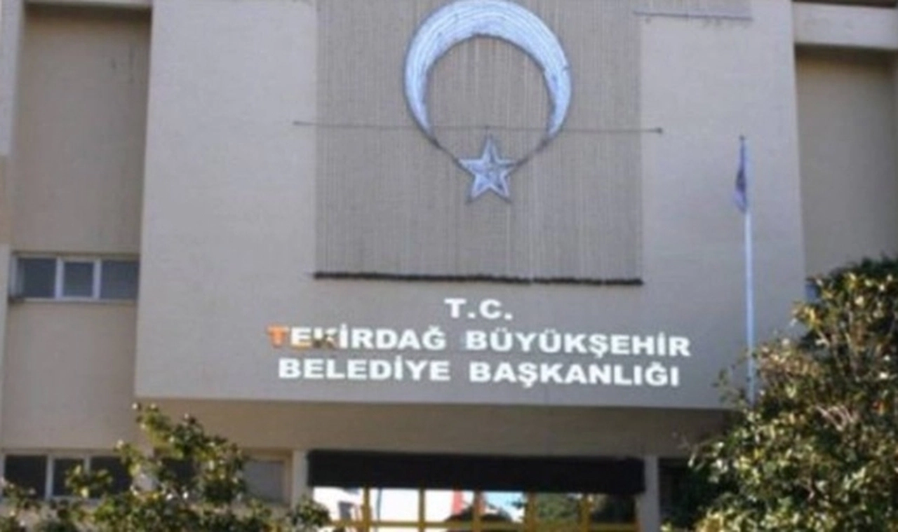 Tekirdağ Büyükşehir Belediyesi'ne 'depremzede' soruşturması: 3 kişi görevden uzaklaştırıldı