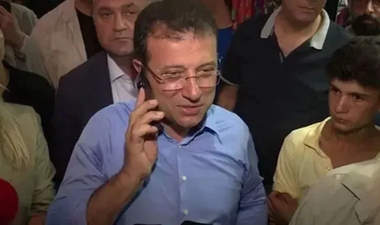 Burak Bilgehan Özpek: “Ekrem Bey’in Tunceli’ye gidip Kemal Bey’i aramasının siyaseten bir anlamı var, bu cesur bir hamle”