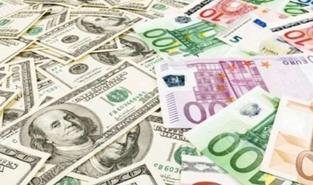 Dolar 27'yi geçti, Euro ise 30'a dayandı