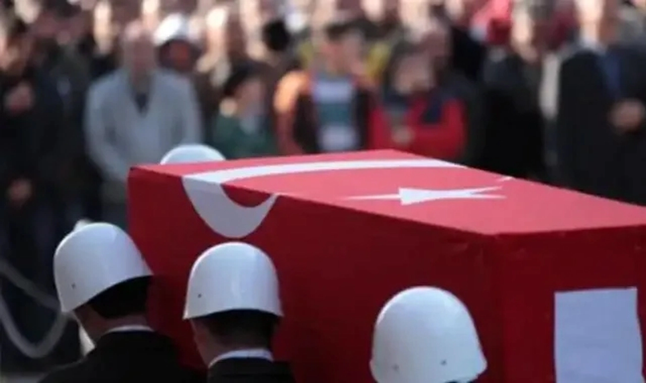 Fırat Kalkanı Harekat bölgesinden acı haber: 1 polis şehit oldu