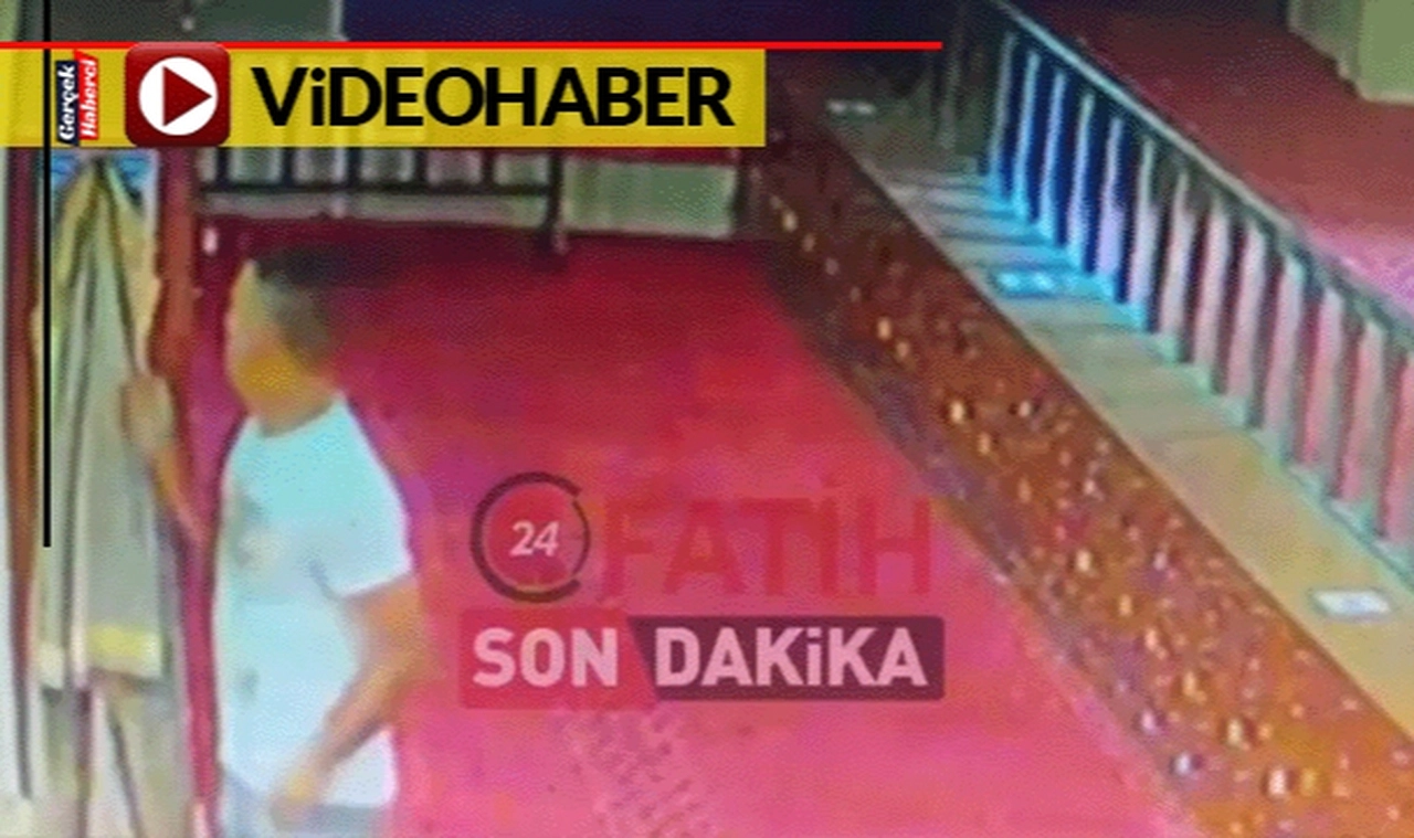 Hırsız önce imamın cüppesini aldı, sonra vatandaşın cep telefonunu çaldı