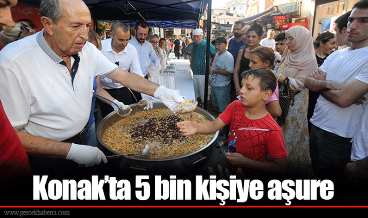 Konak’ta 5 bin kişiye aşure