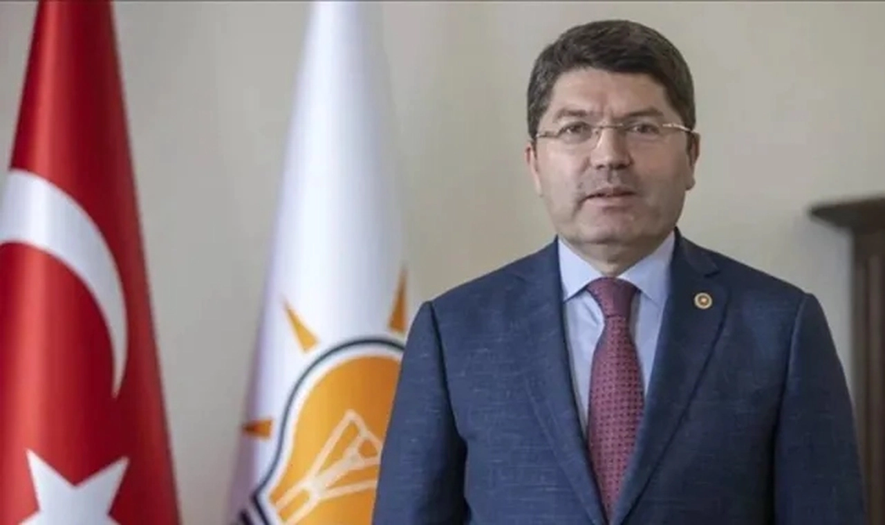 Adalet Bakanı Tunç'tan 'yeni Anayasa' açıklaması