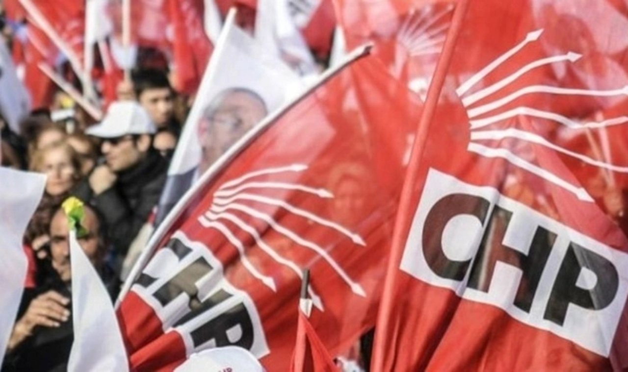 CHP'li başdanışman 'değişim' diyerek istifa etti