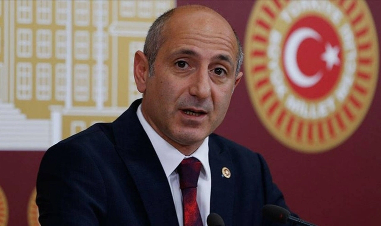CHP'li Öztunç: Ortaklık yaptıklarımız CHP'yi dizayn etmeye çalışıyor