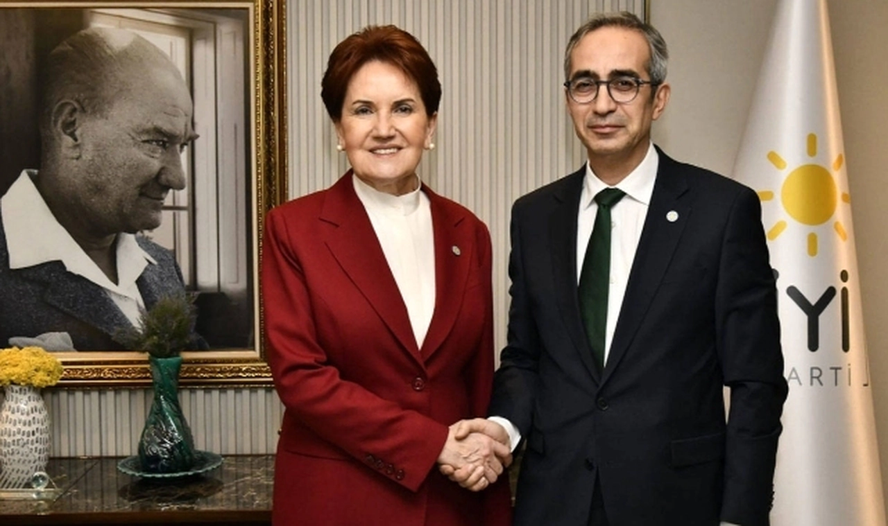 İYİ Parti İstanbul İl Başkanı görevden alındı