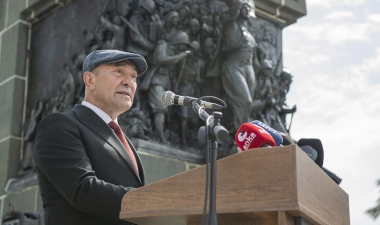 Soyer: “Demokrasiyi pazarlık konusu yaptırmayız”