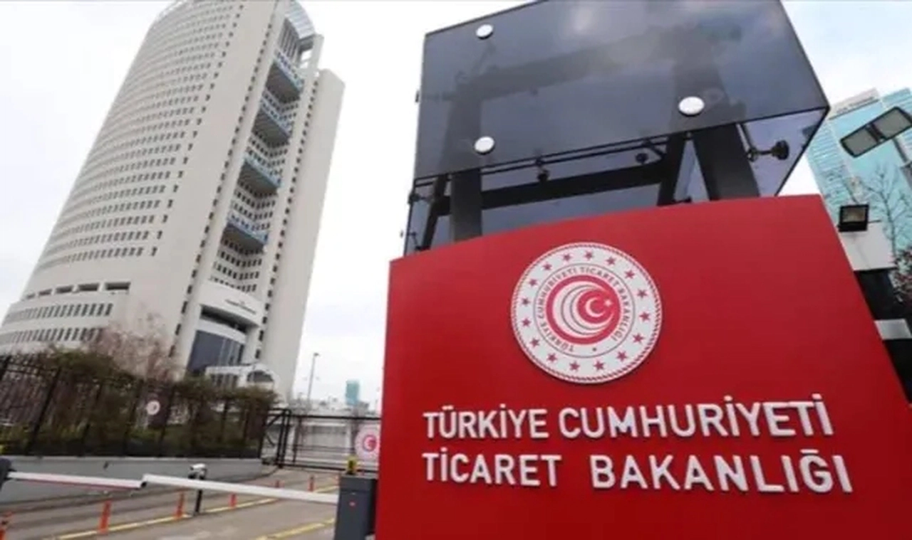 Ticaret Bakanlığı binlerce ürünü incelemeye aldı: Testi geçemeyen ürünler toplatılıyor