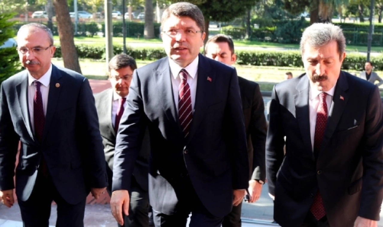 Adalet Bakanı Tunç: İsrail'in Filistin'de yaptığına "soykırım" diyebiliriz
