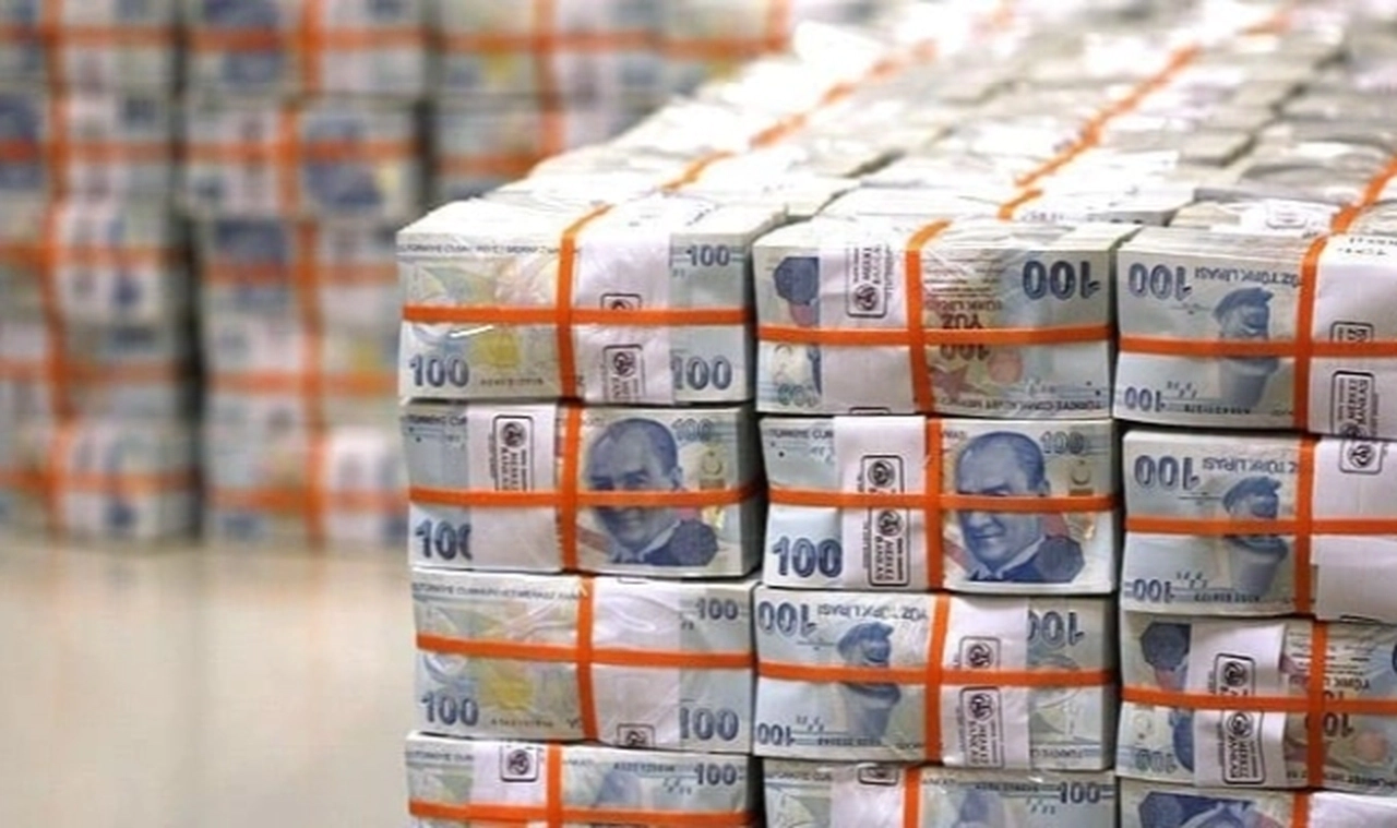 Bütçe eylülde 129 milyar lira açık verdi