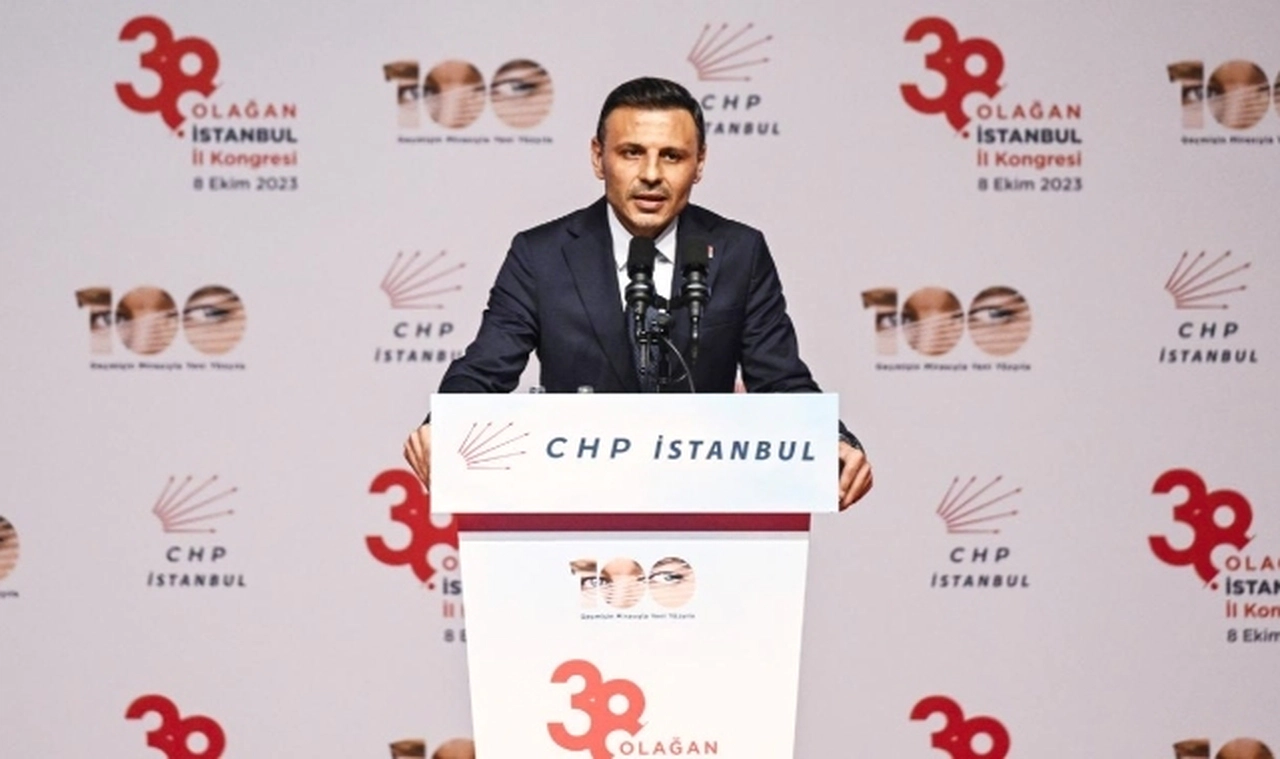 CHP İstanbul İl Başkanlığına Özgür Çelik seçildi
