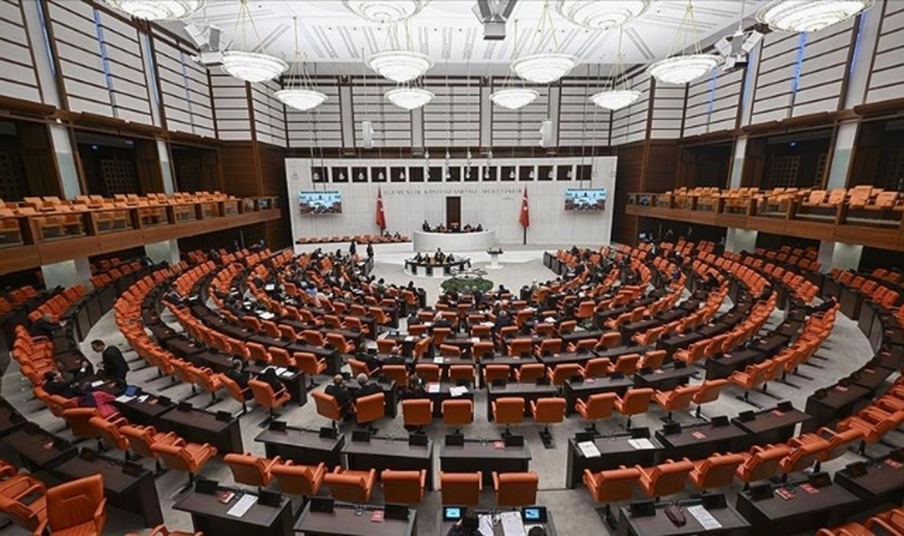 Dört milletvekilinin dokunulmazlık dosyası TBMM'de