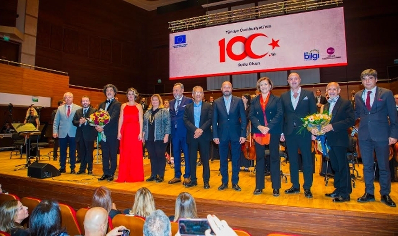 ESİAD’dan Cumhuriyet’in 100. yılına özel konser