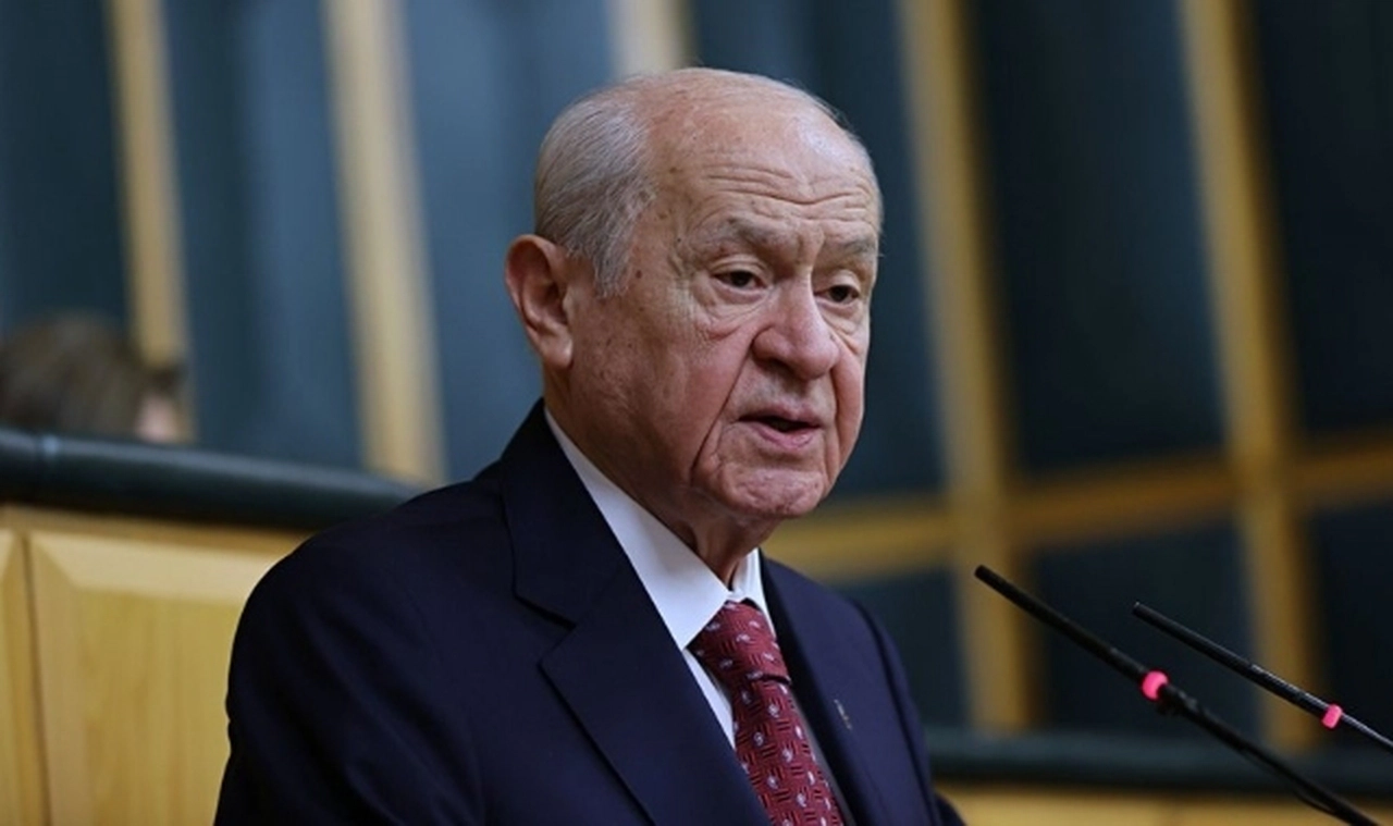 Bahçeli'den 'yargı krizi' açıklaması: Anayasa Mahkemesi adalet ve hukuk düzeninin safrası ve sancısıdır