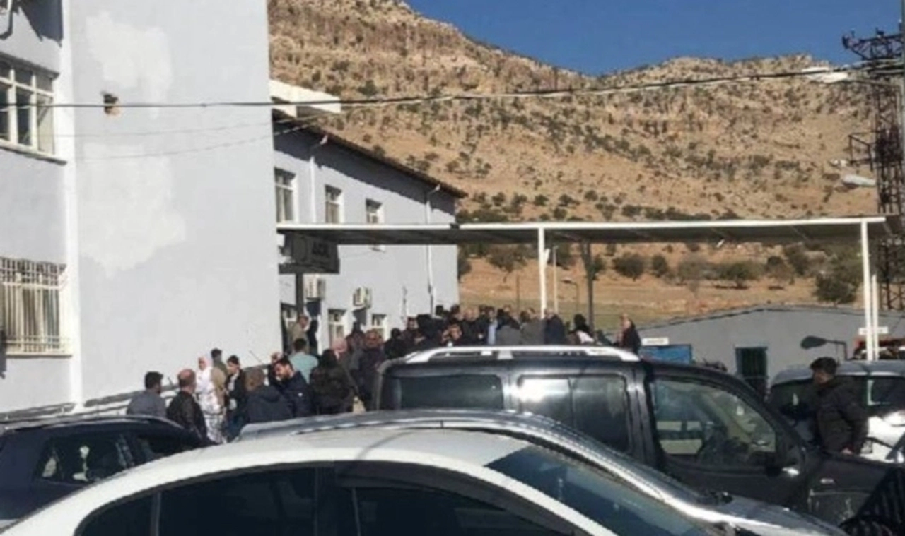 Mardin'de silahlı kavga: 1'i muhtar, 4 yaralı