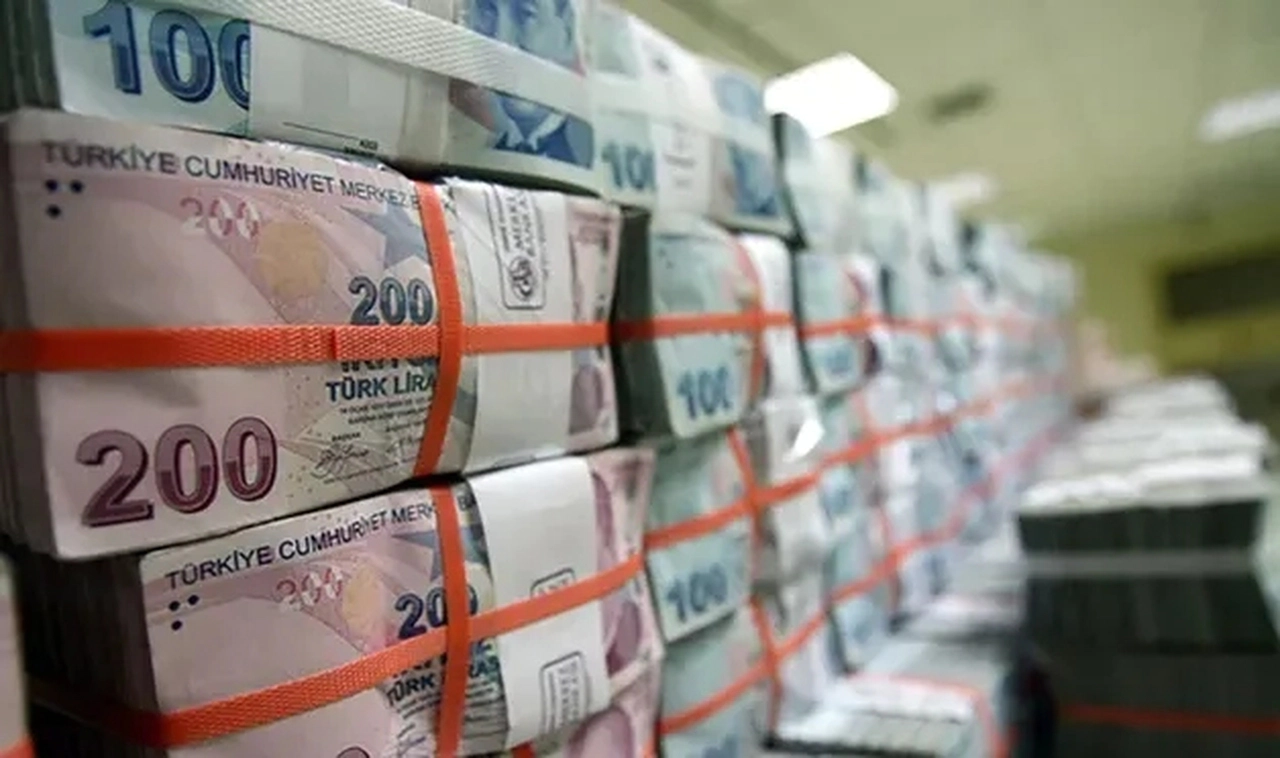 Merkezi bütçe ekimde 95,5 milyar TL açık verdi