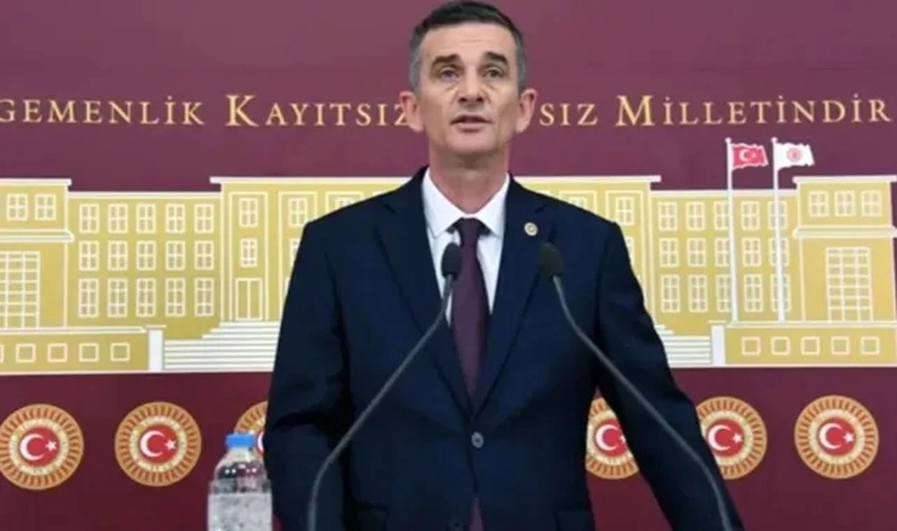 Ümit Dikbayır'dan istifa kararı