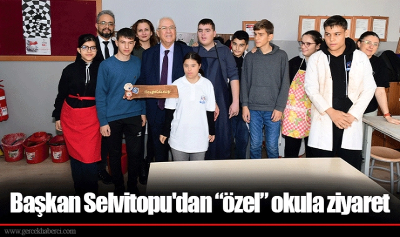 Başkan Selvitopu'dan “özel” okula ziyaret