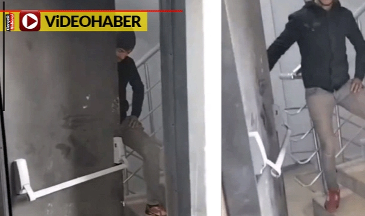 Böyle hata görülmedi... Binadaki yangın merdiveninin kapısı şaşırttı