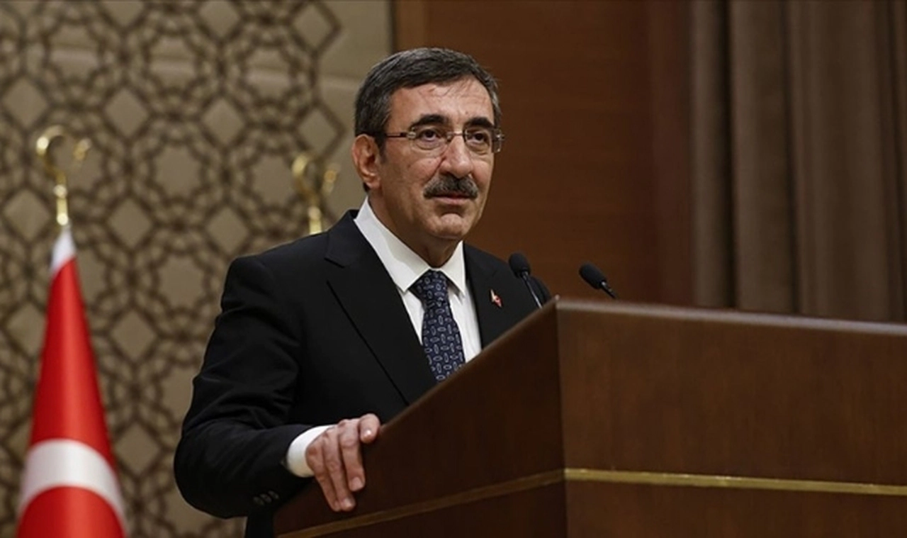 Cumhurbaşkanı Yardımcısı Cevdet Yılmaz zam için oran verdi