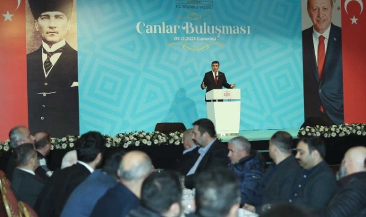 Cumhurbaşkanı Yardımcısı Yılmaz, Alevi kanaat önderleri ve STK temsilcileriyle buluştu
