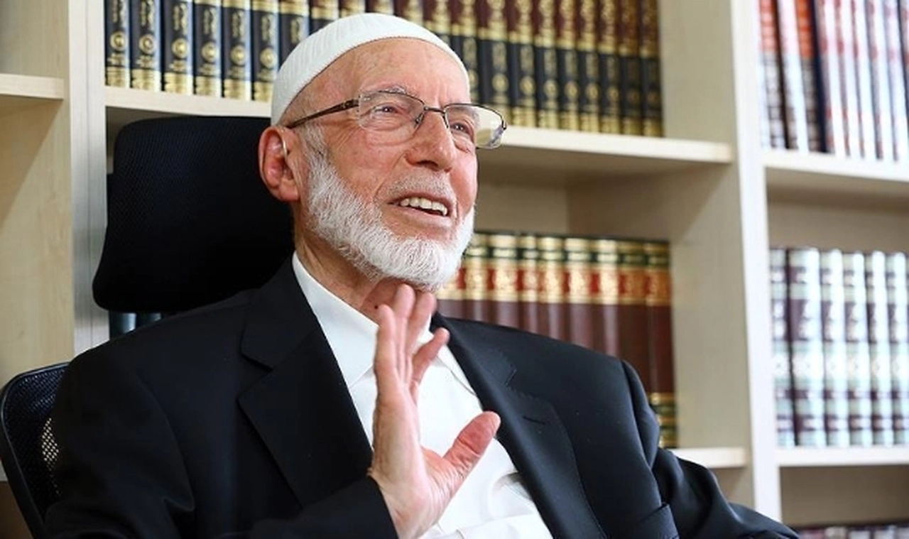Eski Diyanet İşleri Başkanı Lütfi Doğan hayatını kaybetti