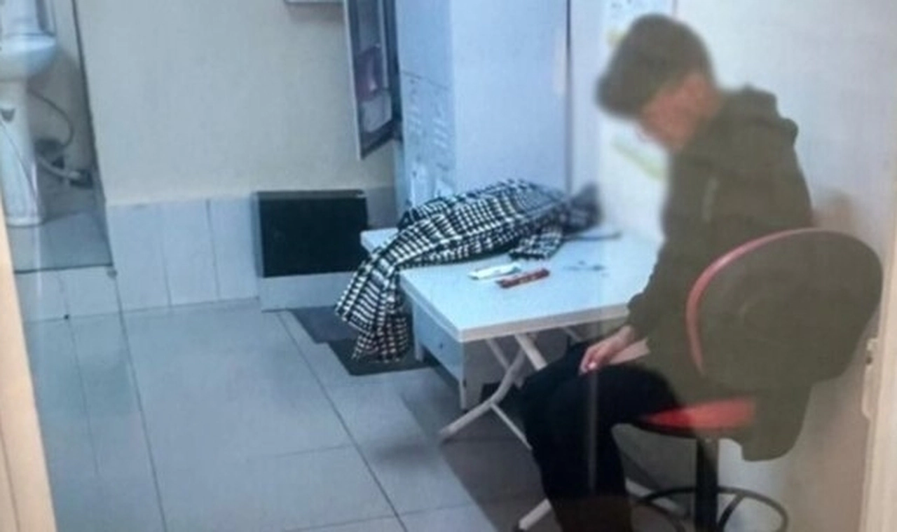 Hakkari'de çocuğu depoya kapattığı öne sürülen zincir markete soruşturma açıldı