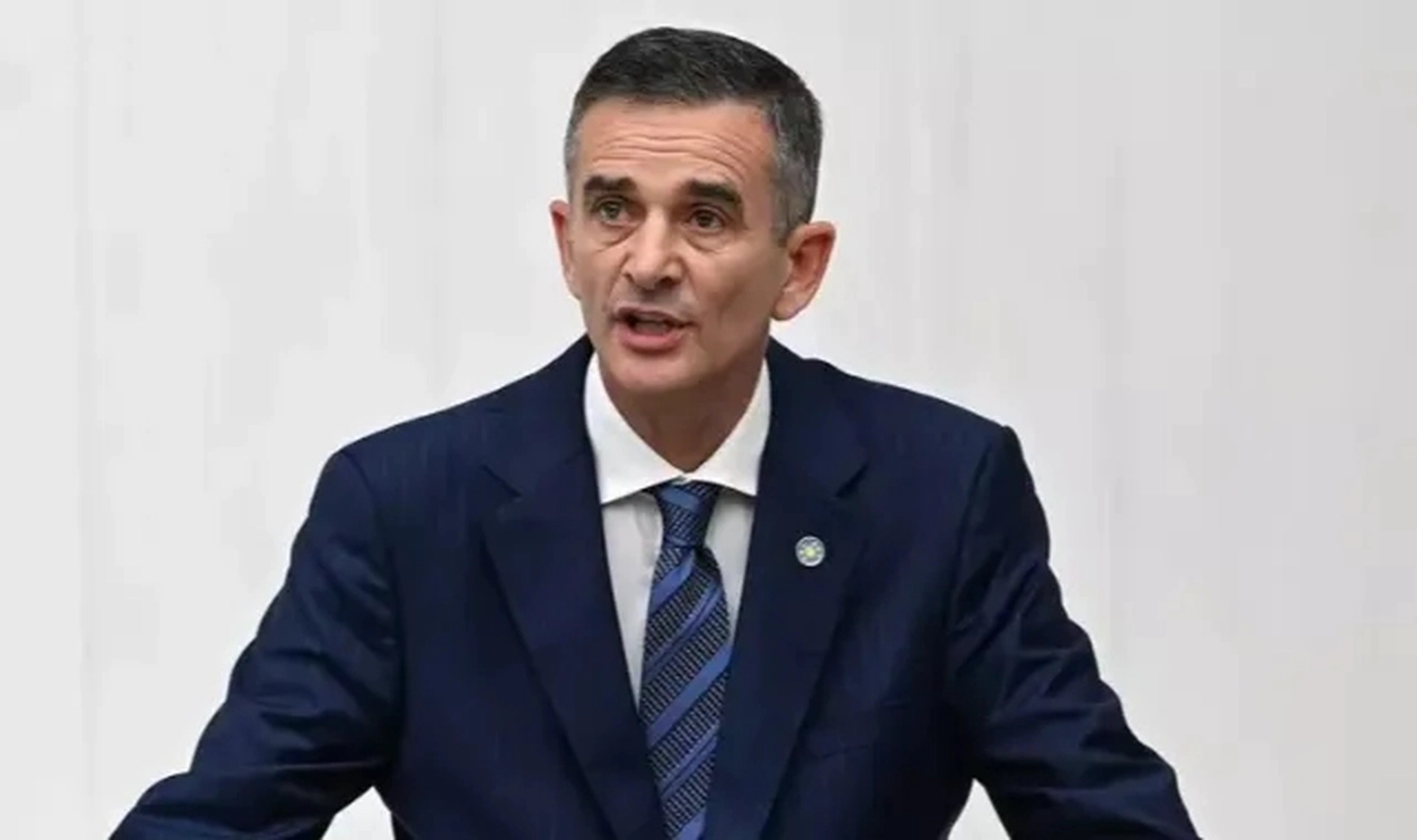Ümit Dikbayır'a İYİ Parti'den ihraç