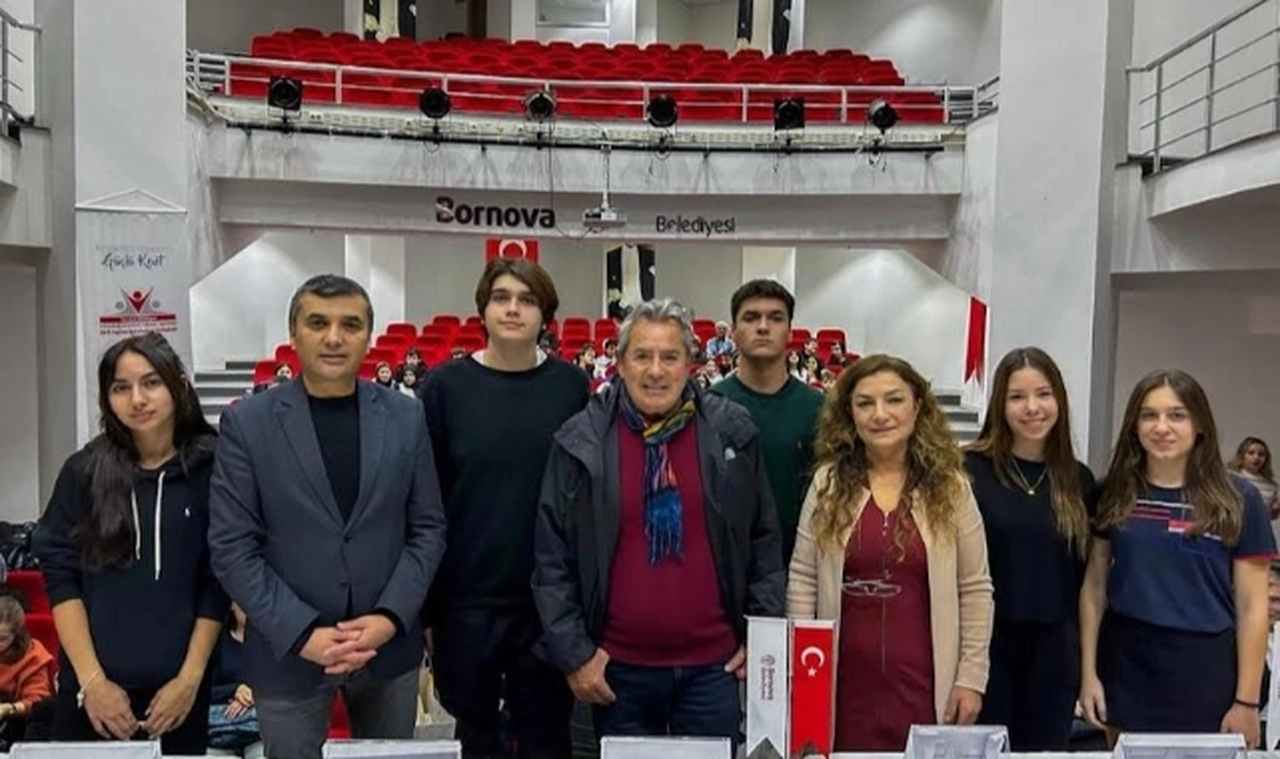 Zorlu: Bauhaus yol gösterici olacak