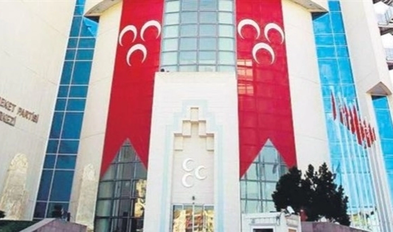 MHP'de 55 ilçe belediye başkan adayı daha belli oldu