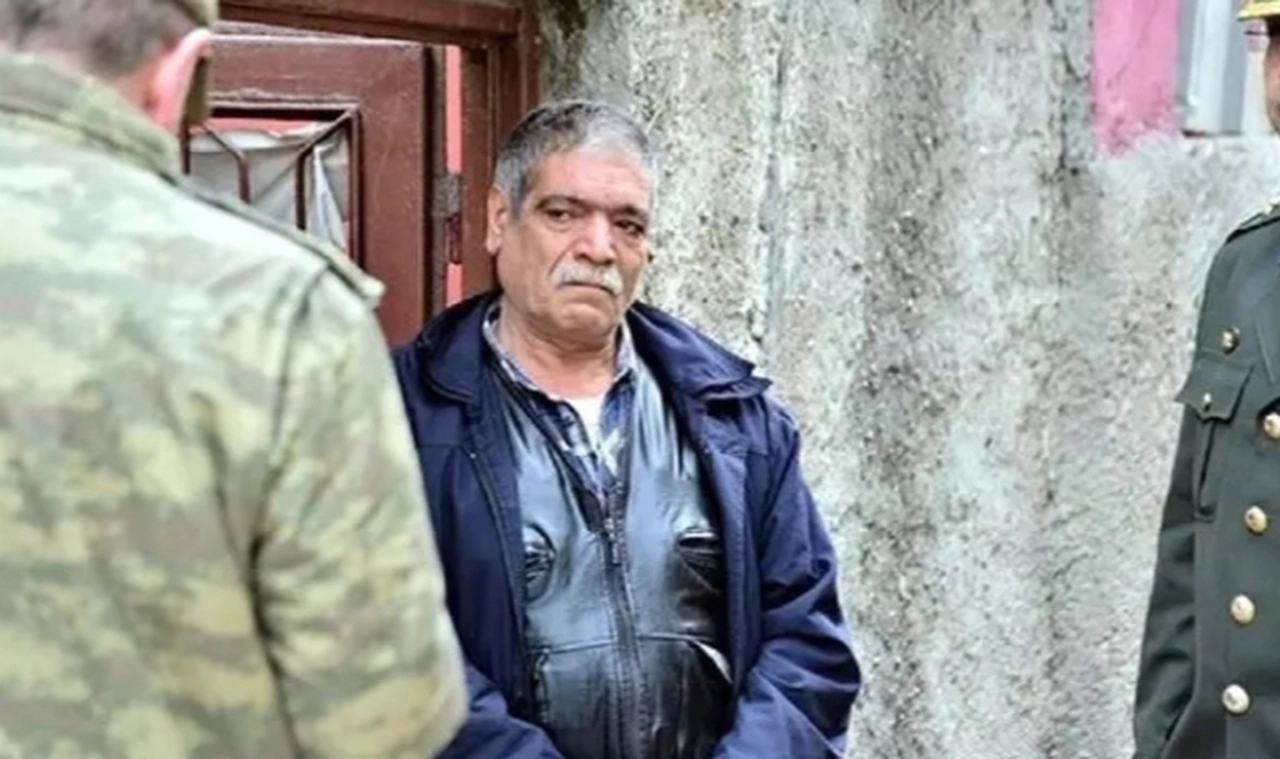 Oğlunun şehit haberini aldığı sıradaki bakışlarıyla hafızalara kazınan baba hayatını kaybetti