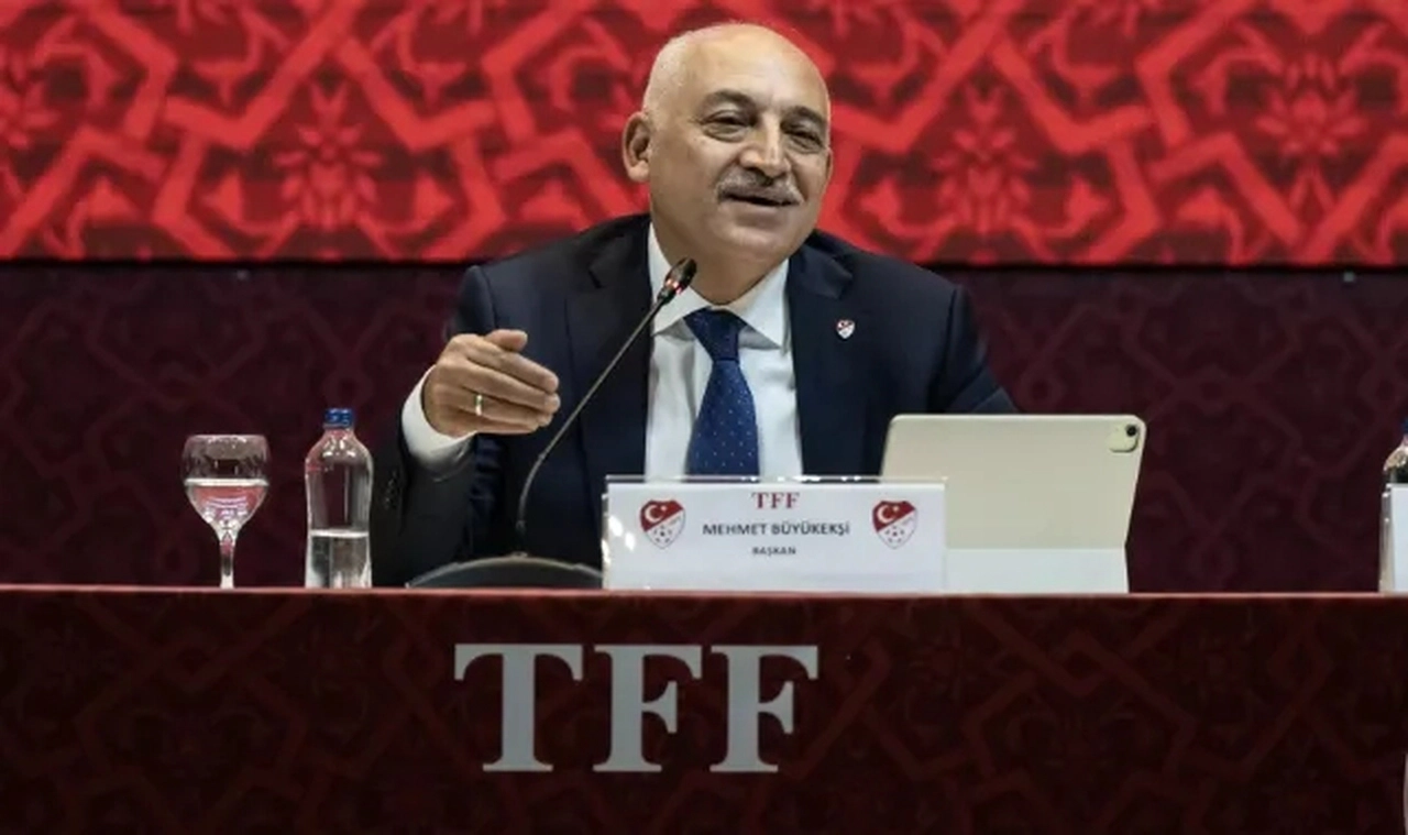 TFF Başkanı Büyükekşi yeni projeyi açıkladı: Dijital futbolcu bilgi sistemi geliyor