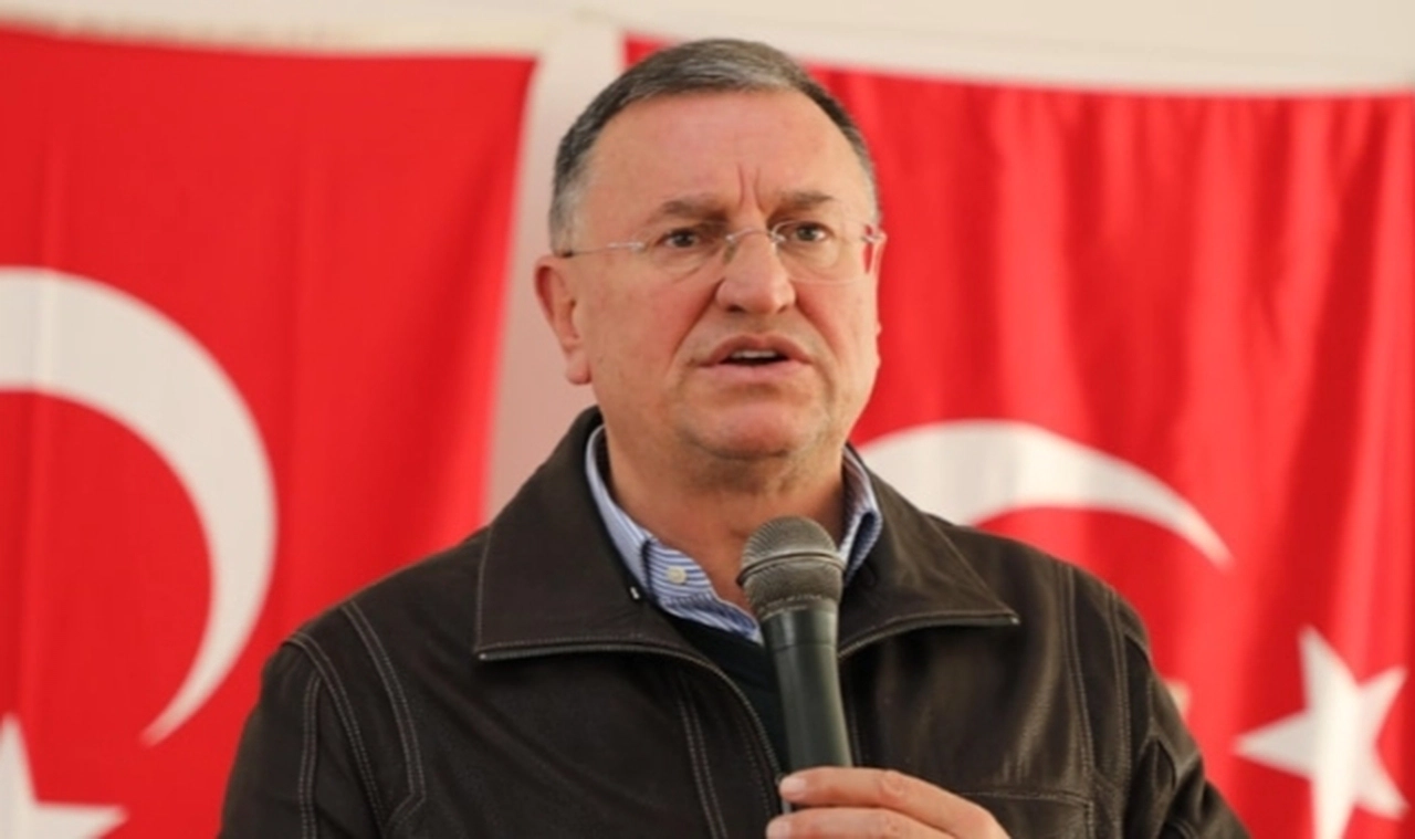 Lütfü Savaş, kararını yarın açıklayacak