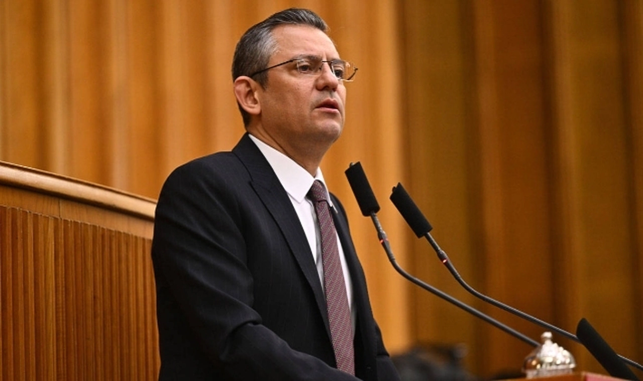 Özel, Erdoğan'ın 'şeriat' açıklamasına yanıt verdi, TCMB Başkanı'nın istifasını değerlendirdi