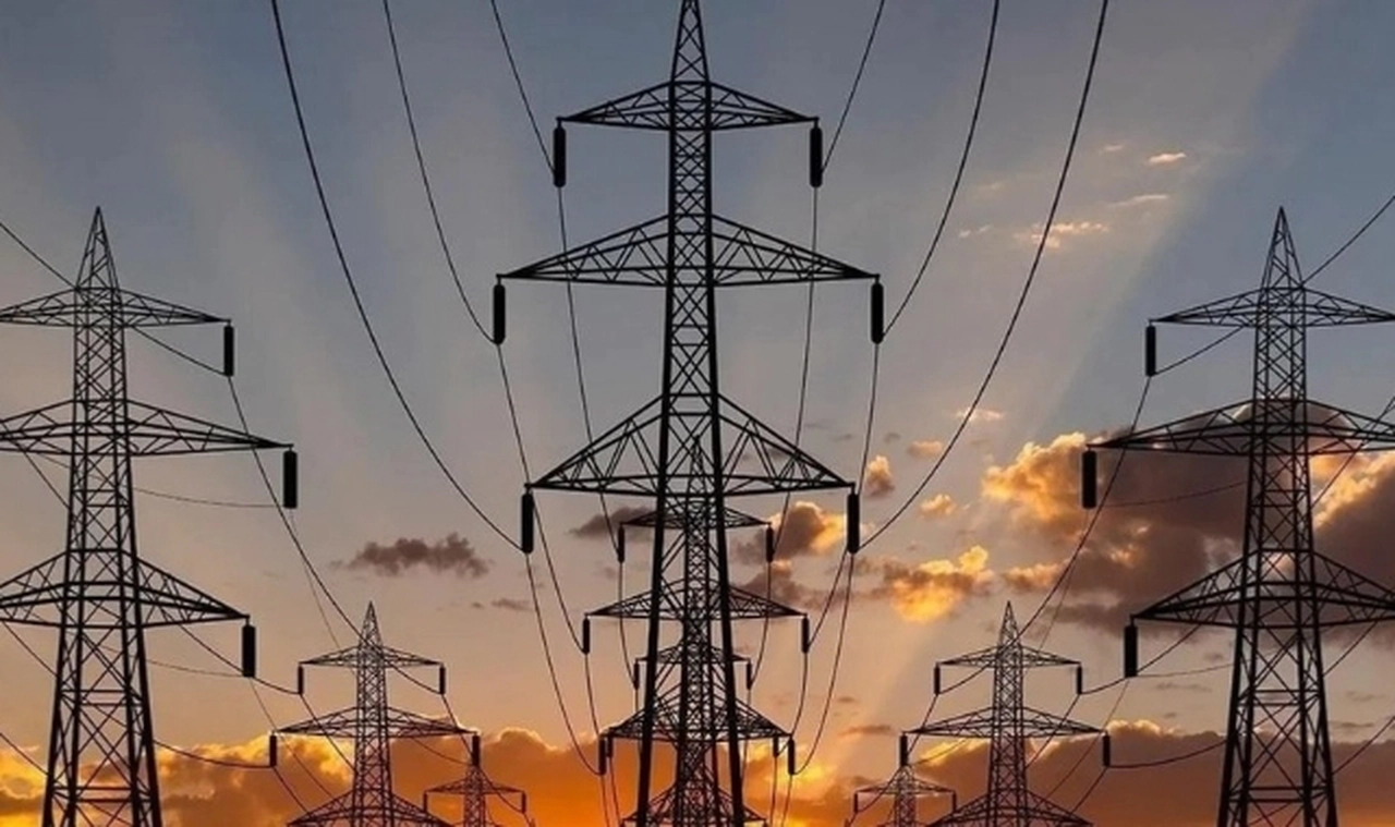 EPDK'dan iki elektrik dağıtımı şirketine 173 milyon lira ceza