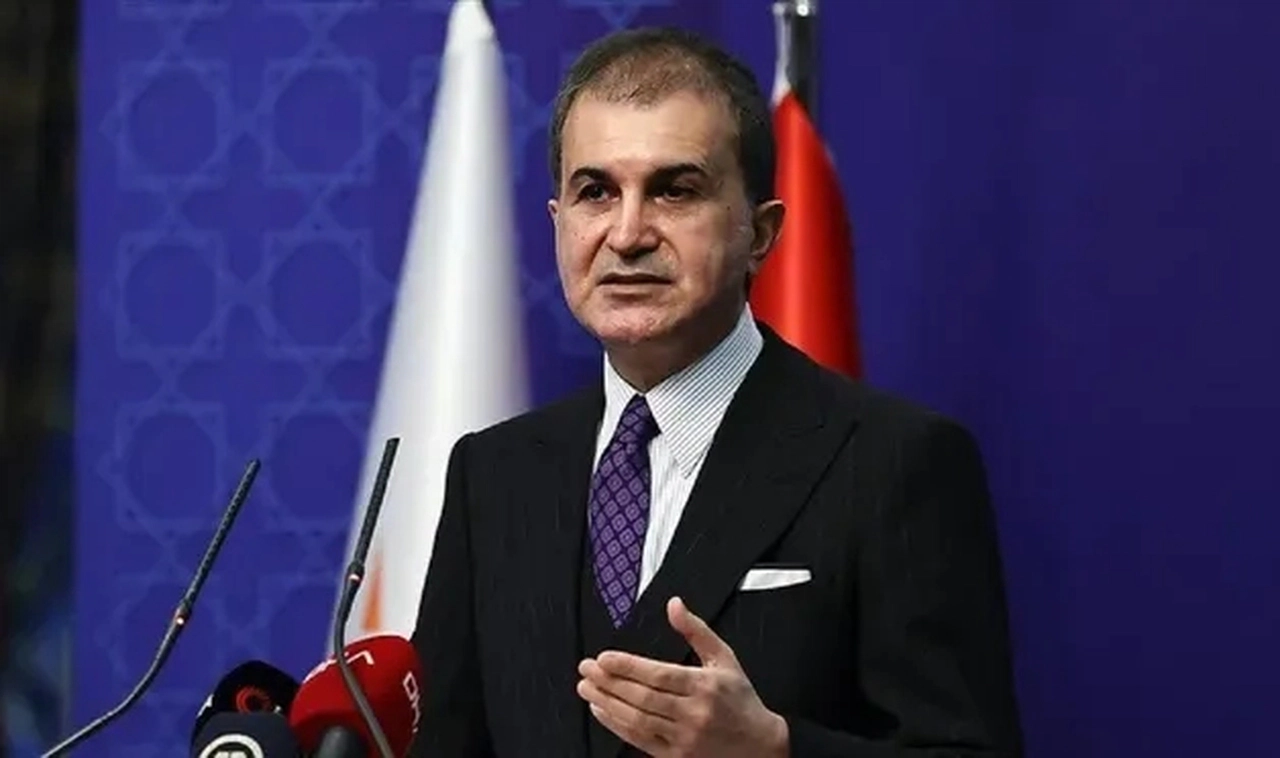 Ömer Çelik: Yeniden Refah, AK Parti'ye muhalif gibi konumlanıyor