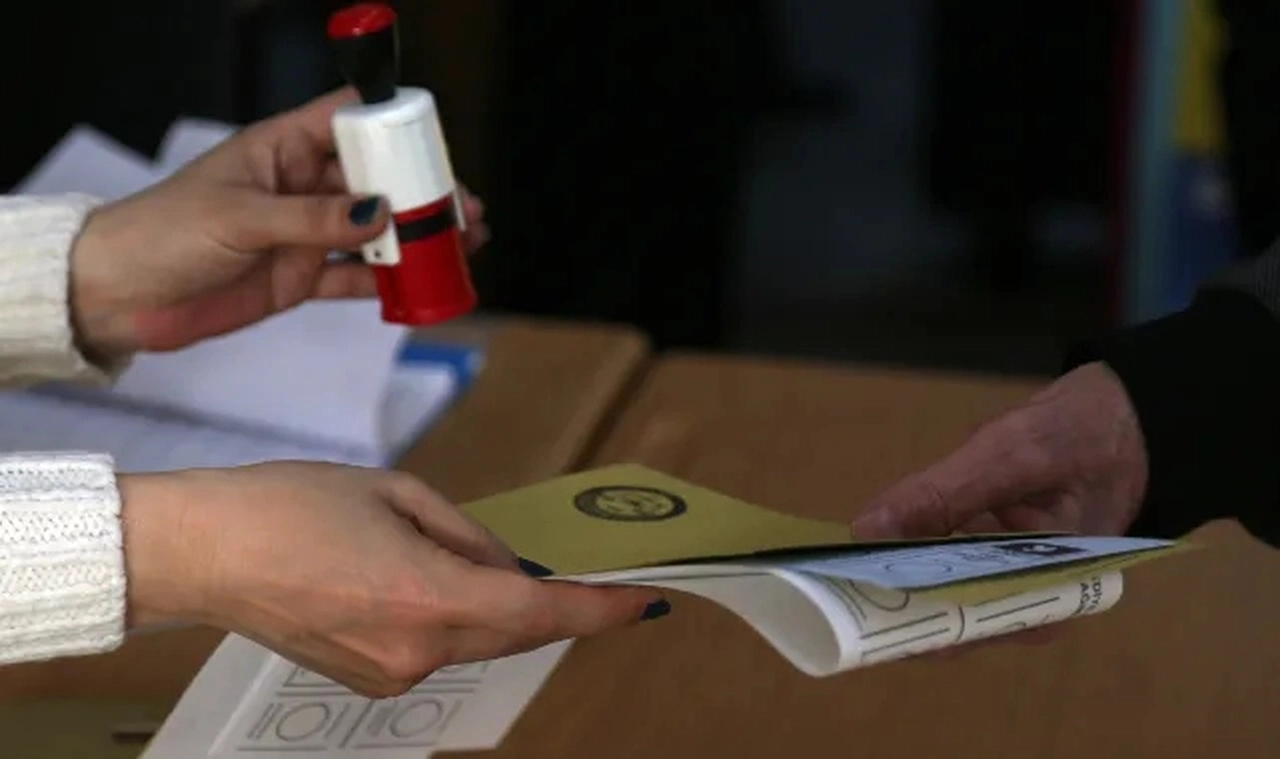 Türkiye sandığa gidiyor: 10 adımda oy kullanma rehberi