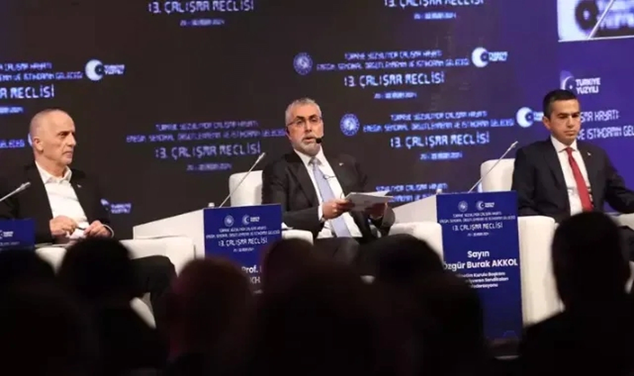 Bakan Işıkhan açıkladı: İstihdamda tarihin en yüksek seviyesine ulaştık